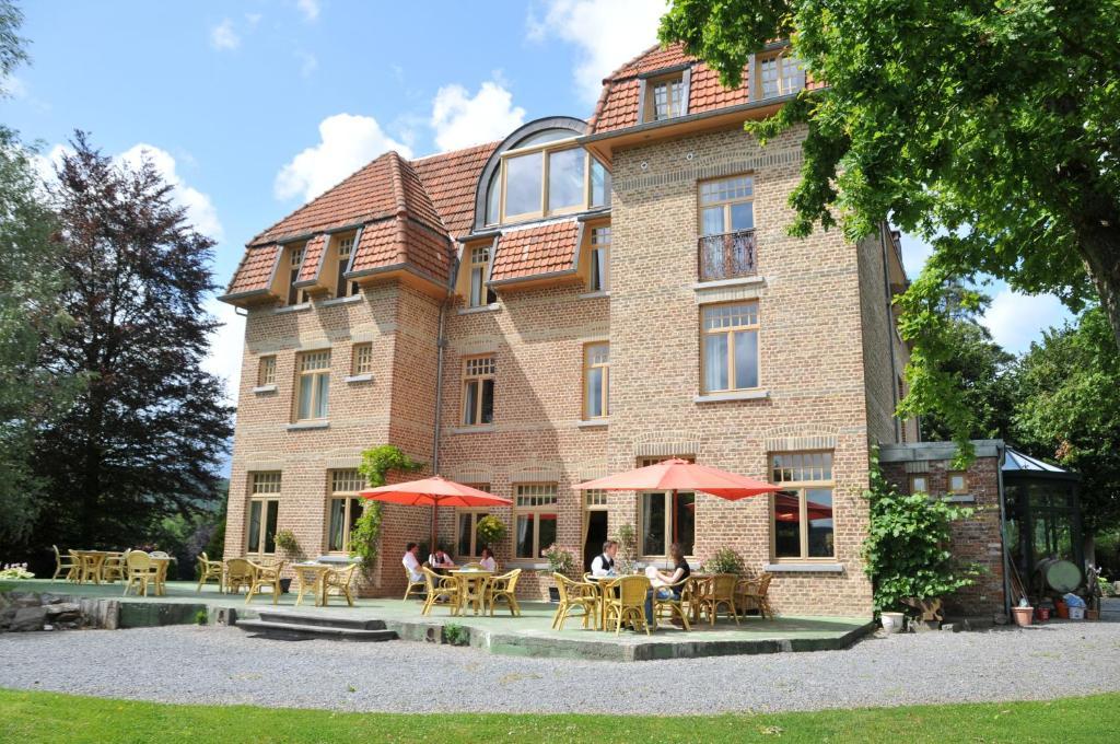 Les Tilleuls Hotel Jupille Exterior photo